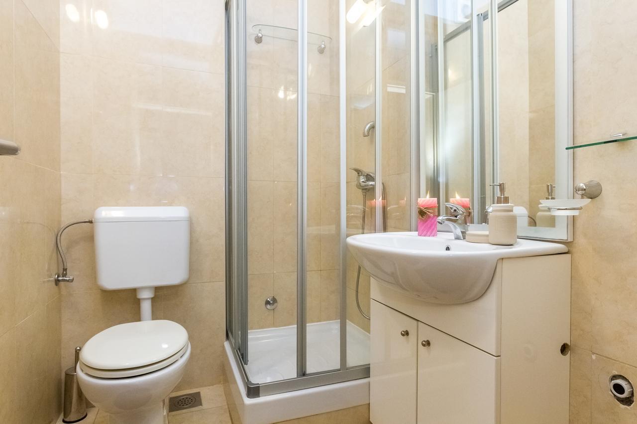 Maru Apartments Novalja Bilik gambar