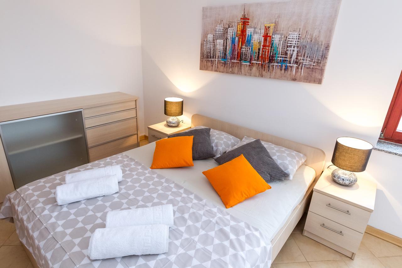 Maru Apartments Novalja Luaran gambar